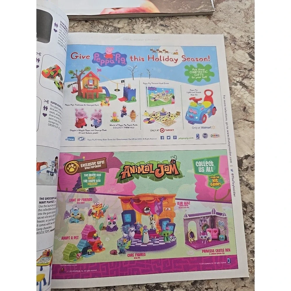 4 Family Circle‎ Magazines August- November 2016